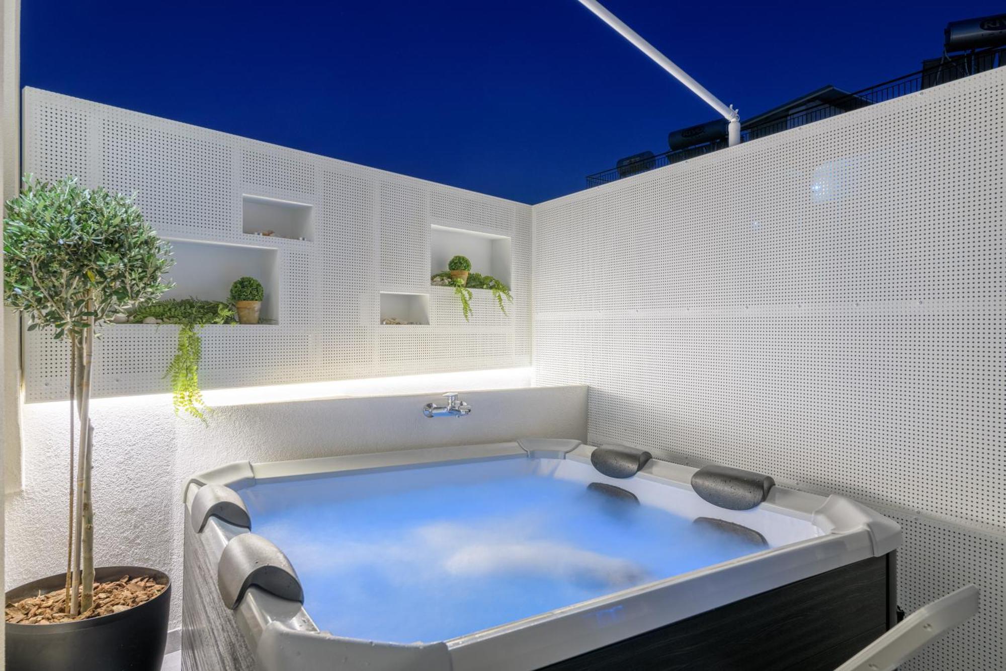 Central Sunny Loft With Plunge Pool Atenas Exterior foto