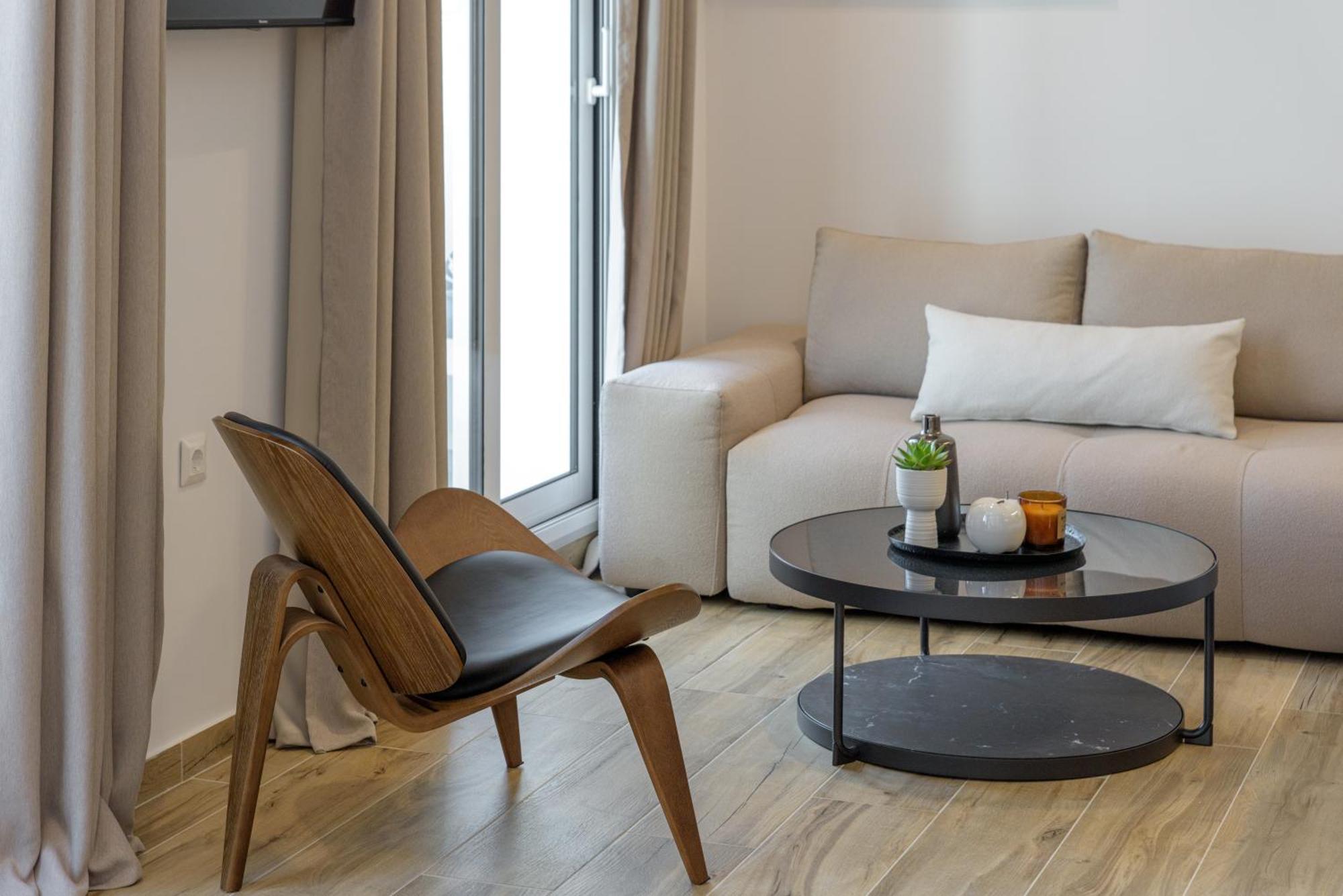 Central Sunny Loft With Plunge Pool Atenas Exterior foto